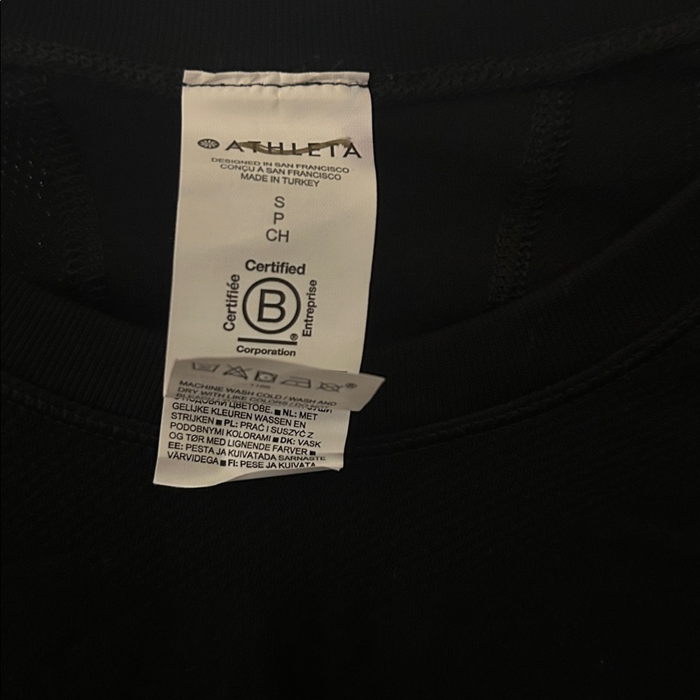 NWT Athleta Momentum Seamless Top Black- Small - Picture 2 of 6